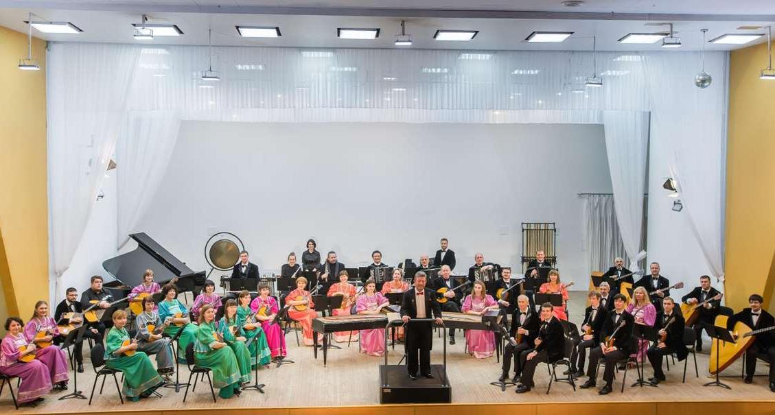 Konsertin ohjelmassa on muun muassa suosittua klassista ja kansansoittimille sävellettyä musiikkia. 6+. Kuva: Karjalan kulttuuriministeriön lehdistöpalvelu