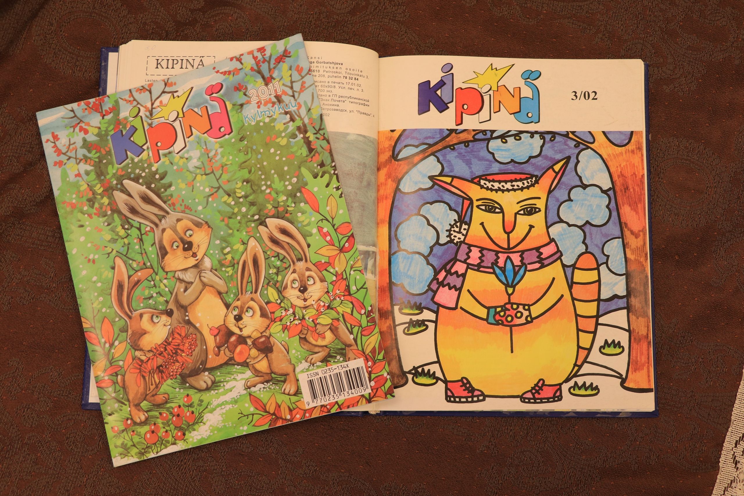 Kipinä-žurnualu rubei piäzemäh ilmah vuvvennu 1986 suomen kielel, piätoimittajannu oli Juakko Rugojev.  Kuva: Oma Media